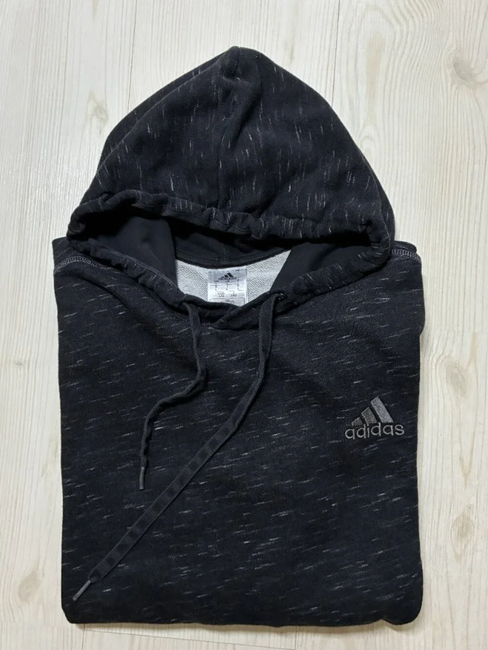adidas shoulders there chest